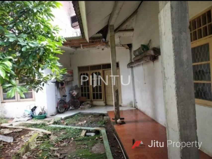 Rumah Dijual Tanah Luas Di Pamulang, Tangerang Selatan