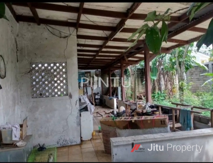 Rumah Dijual Tanah Luas Di Pamulang, Tangerang Selatan
