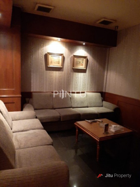 Dijual Rumah Mainroad Sudirman (Bisa untuk Usaha), Andir, Kota Bandung