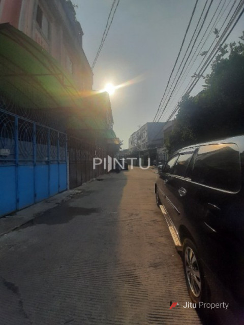Dijual Ruko Cocok Untuk Tempat Tinggal Atau Usaha di Jakarta Barat