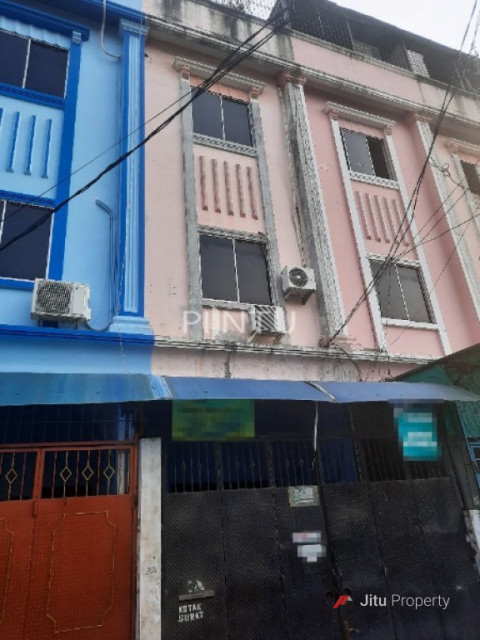 Dijual Ruko Cocok Untuk Tempat Tinggal Atau Usaha di Jakarta Barat