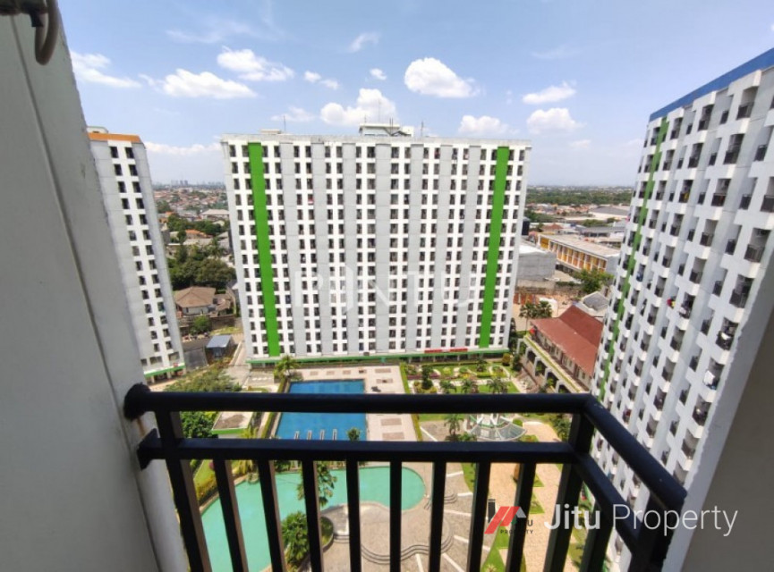 Dijual Apartemen 2 Bedroom Masih Sangat Bagus Di Greenlake View 