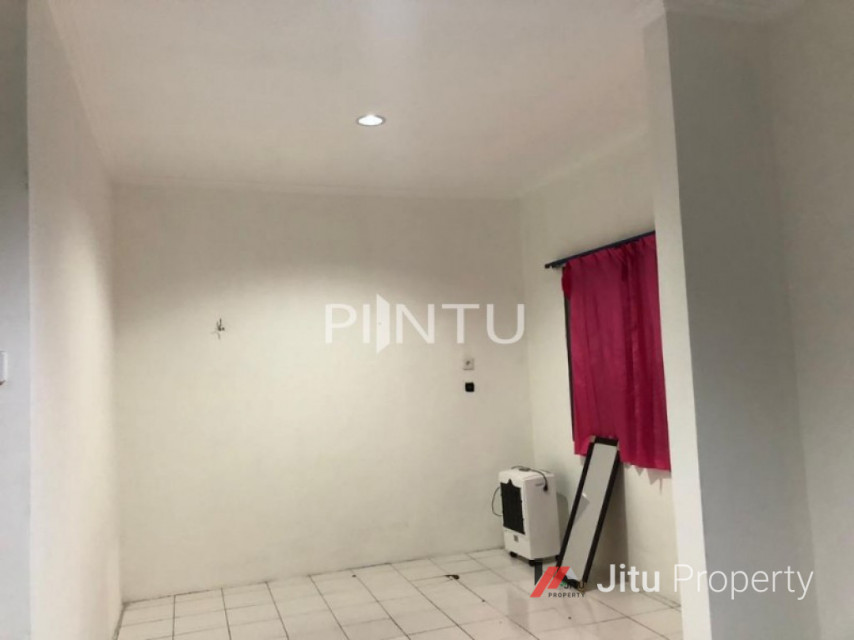 Rumah Dijual Di Cengkareng Blok. E12 No. 9 Jakarta Barat
