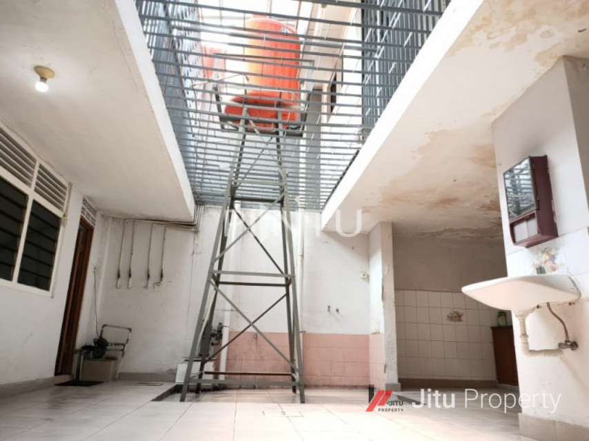 Rumah Dijual Di Jl. Pemadam 2 Gambir, Jakarta Pusat