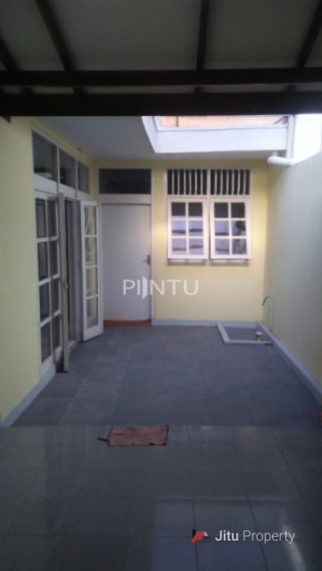 Dijual Rumah Taman Cihanjuang Indah, Blok Cibabat, Kota Cimahi