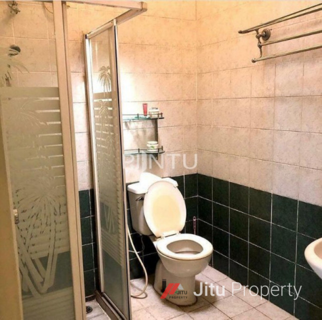 Dijual Rumah Citra Grand Cibubur Jati Sampurna, Kota Bekasi