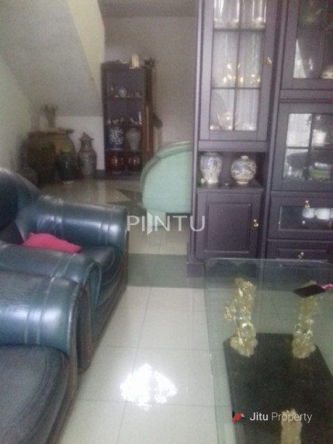 Rumah Dijual Di Jelupang Serpong Utara, Tangerang Selatan