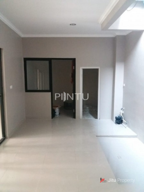 Rumah Dijual Kondisi Baru Di Serpong Utara, Tangerang Selatan
