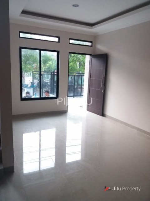 Rumah Dijual Kondisi Baru Di Serpong Utara, Tangerang Selatan