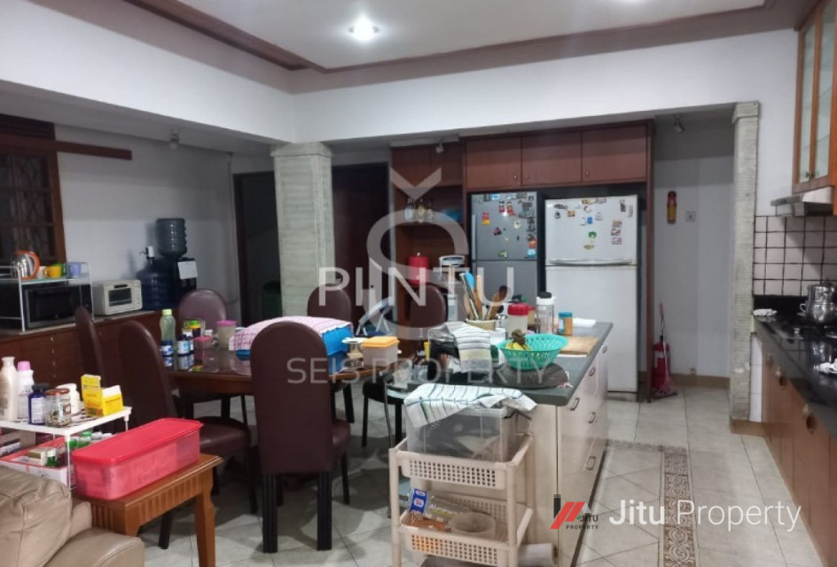 Dijual Rumah Di Jl. Aceh, Cihapit, Bandung Wetan, Kota Bandung