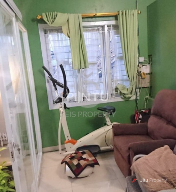 Dijual Ruko Di Jl. Kolonel Masturi, Cipageran, Kota Cimahi