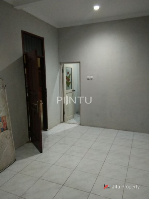 Dijual Rumah Pojok 2 Lantai Bumi Cengkareng Permai, Jakarta Barat