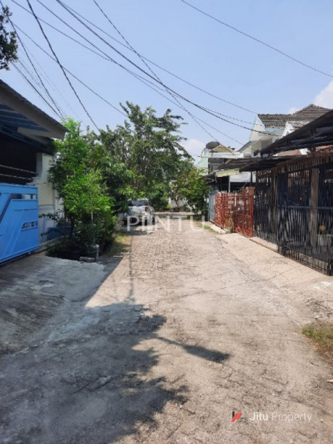 Dijual Rumah Pojok 2 Lantai Bumi Cengkareng Permai, Jakarta Barat