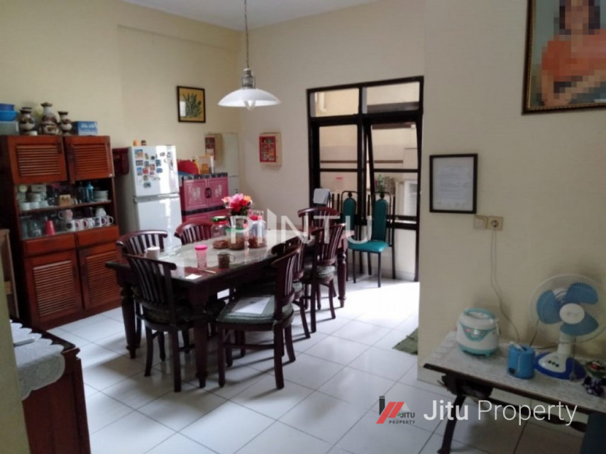 Dijual Rumah di Pela Mampang, Mampang Prapatan, Jakarta Selatan