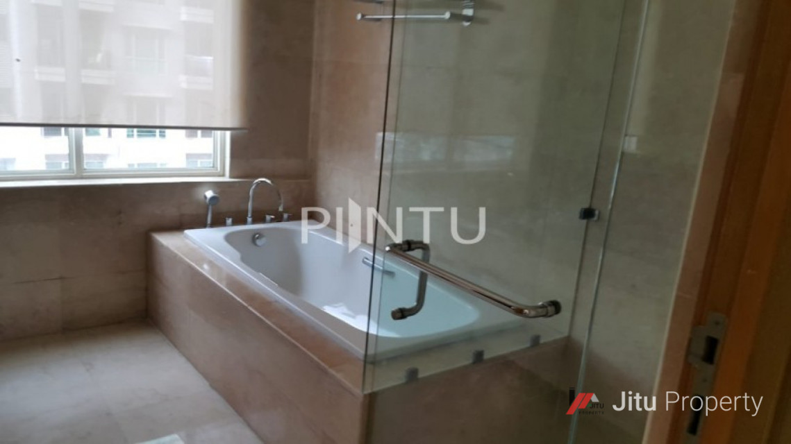 Disewakan/Dikontrakan Senayan Residence Apartment di Kebayoran Lama