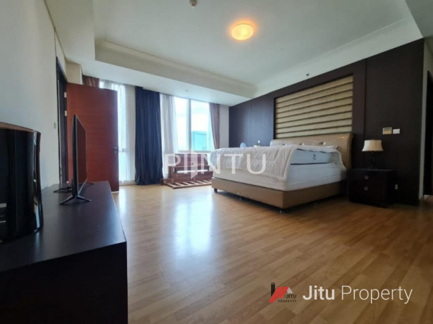Apartemen Disewakan/Dikontrakan The Peak At Sudirman - Luxurious Unit