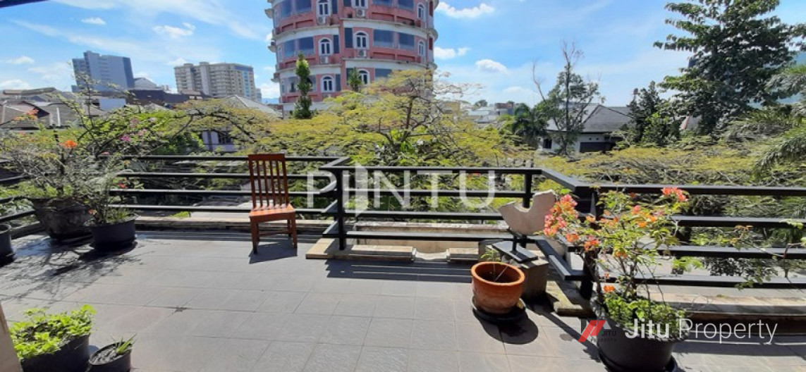 Hotel Dijual di Jl. Mustang Sukawarna Sukajadi Kota Bandung