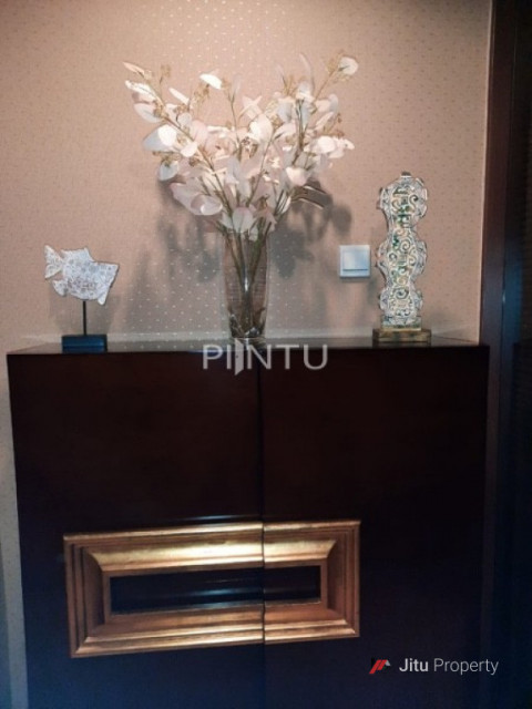 Dijual Apartemen Kemang Village - Private Lift, Mampang Prapatan