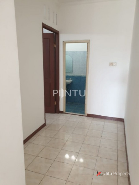 Dijual Rumah Dengan Kondisi Bagus Siap Di Huni Daerah Cilandak