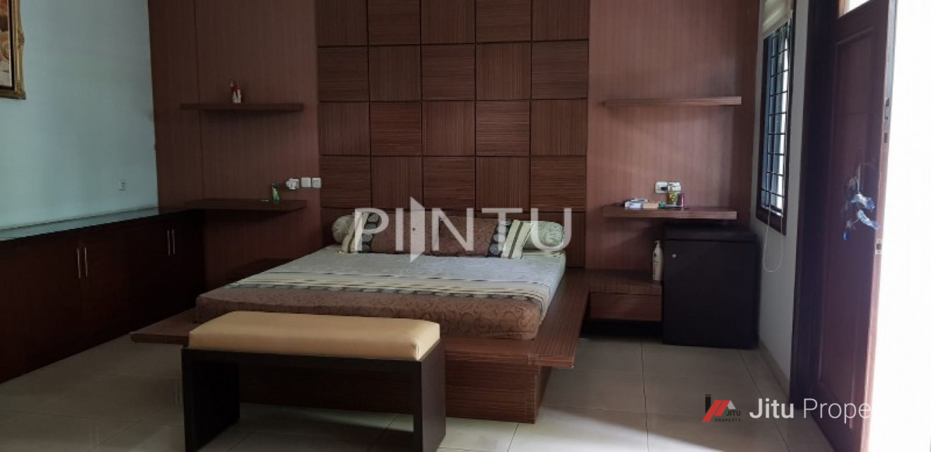 Dijual Rumah Di Vanadium Town House (Intercone) Jakarta Barat