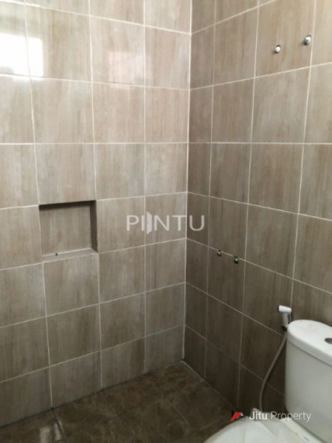 Dijual Rumah Bangunan Baru Di Jl. Hanoman Raya, Cengkareng