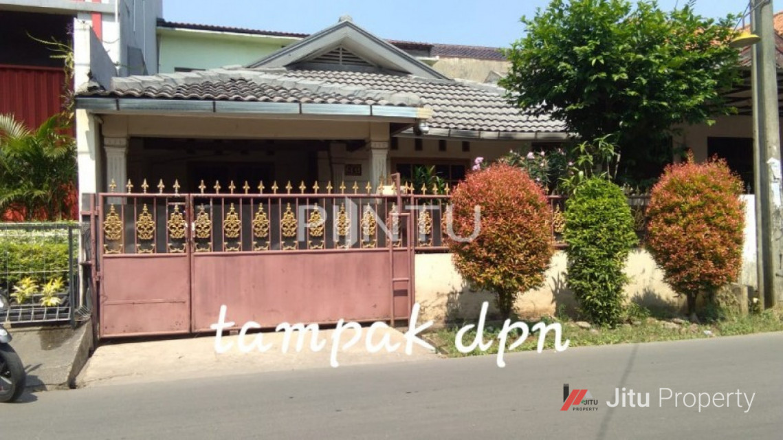 Rumah Satu Setengah Lantai Unik Di Pondok Aren, Tangerang Selatan