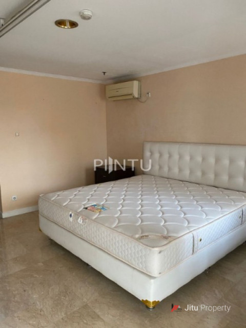 Apartement Golfhill Terraces Pondok Indah Jakarta Utara