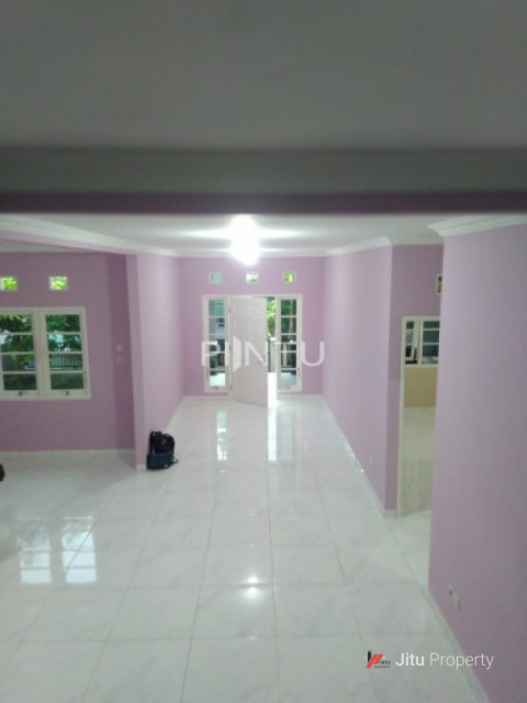 Dijual Rumah Di Bukit Rivaria Sawangan Sektor 3 Blok. A3 No. 16, Depok