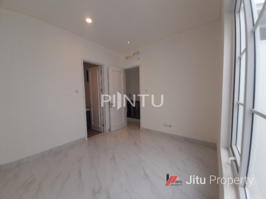 Rumah Minimalis Design France Classic Bintaro Sektor 1