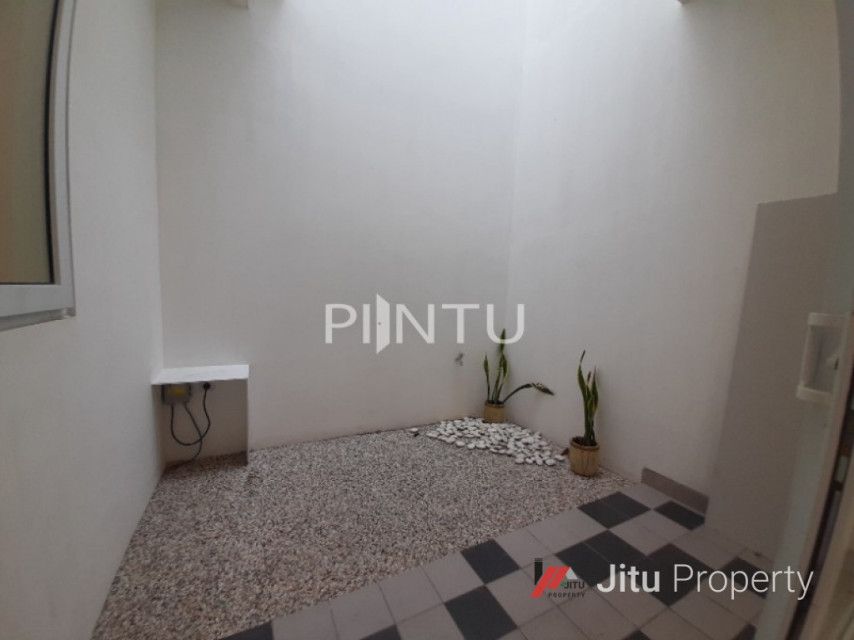 Rumah Minimalis Design France Classic Bintaro Sektor 1