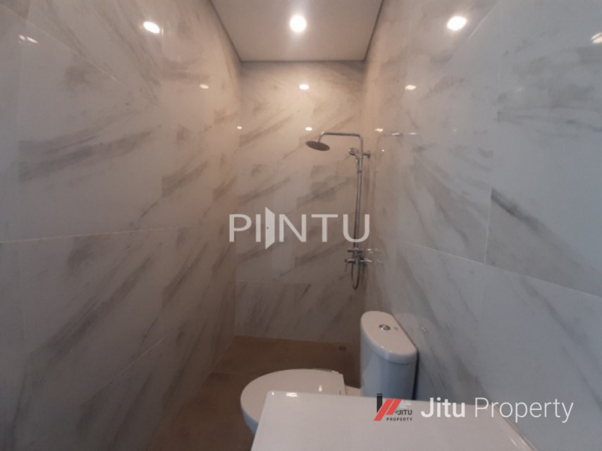 Rumah Minimalis Design France Classic Bintaro Sektor 1