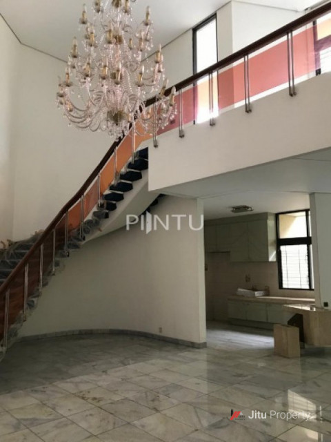 Rumah Mewah Siap Huni Permata Hijau di  Jakarta Selatan