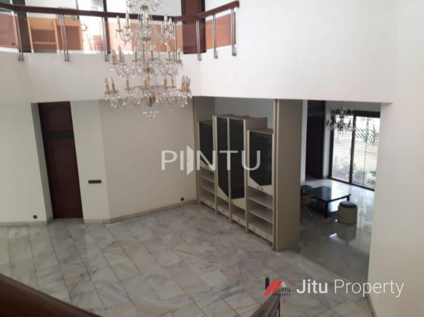 Rumah Mewah Siap Huni Permata Hijau di  Jakarta Selatan