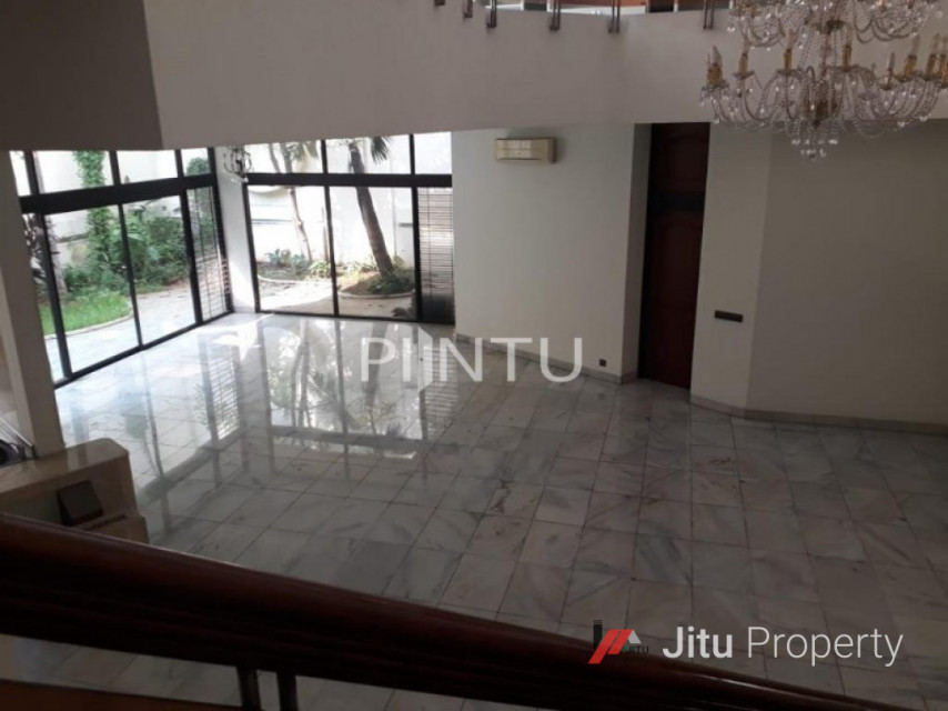 Rumah Mewah Siap Huni Permata Hijau di  Jakarta Selatan