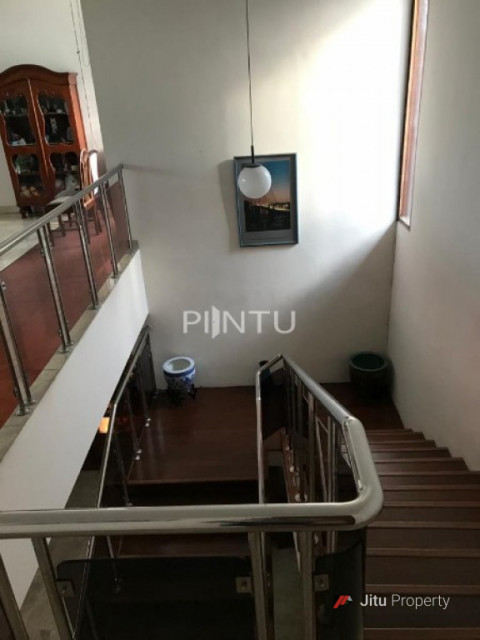 Rumah Siap Huni, Jl Kencana Permai, Pondok Indah, Jakarta Selatan
