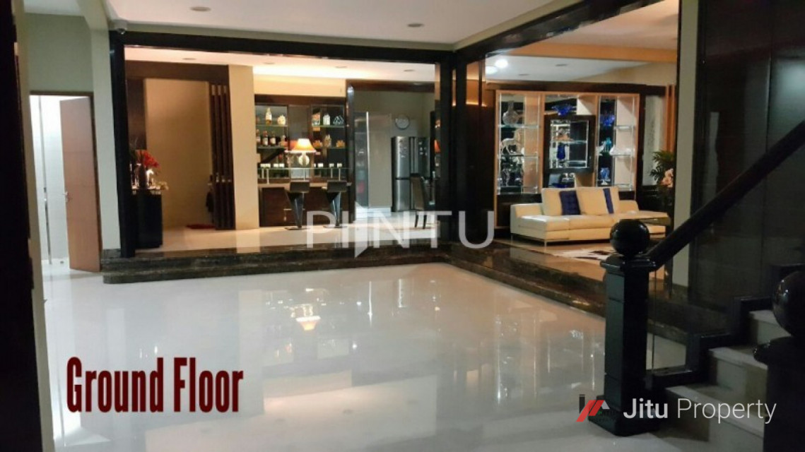 Rumah Mewah Premium Dan Berkonsep Bintang 5 Di Menteng