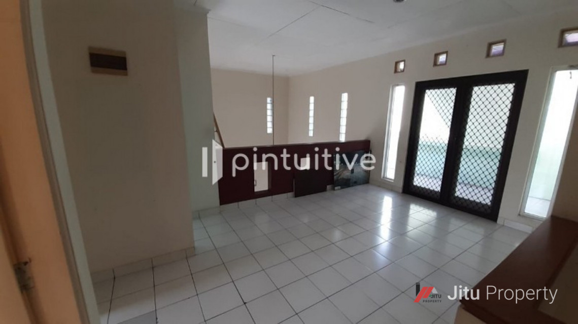 Dijual Rumah Strategis Di Puspita Loka Serpong, Tangerang Selatan