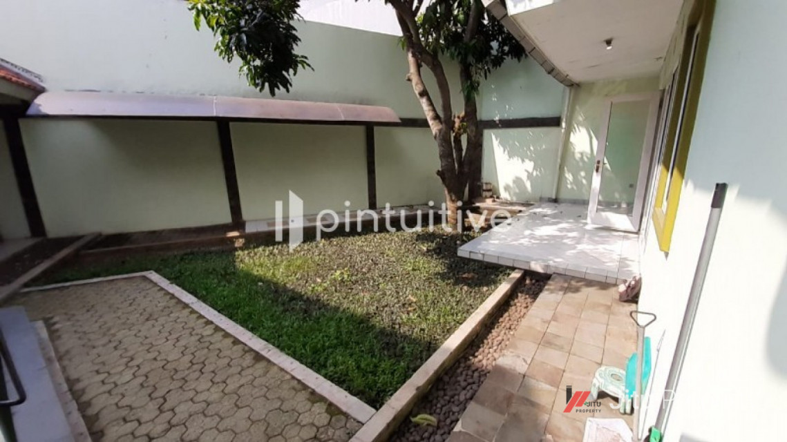 Dijual Rumah Strategis Di Puspita Loka Serpong, Tangerang Selatan