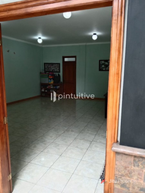 Rumah Besar Megah Include Studio Band di Ciputat Timur Tangerang