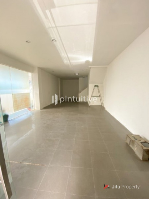 Dijual Ruko Hoek Di Duta Mas, Jelambar, Jakarta Barat