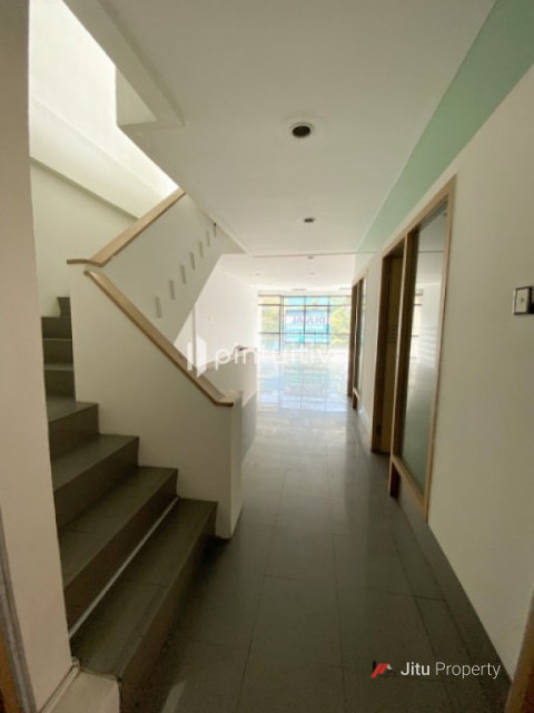 Dijual Ruko Hoek Di Duta Mas, Jelambar, Jakarta Barat