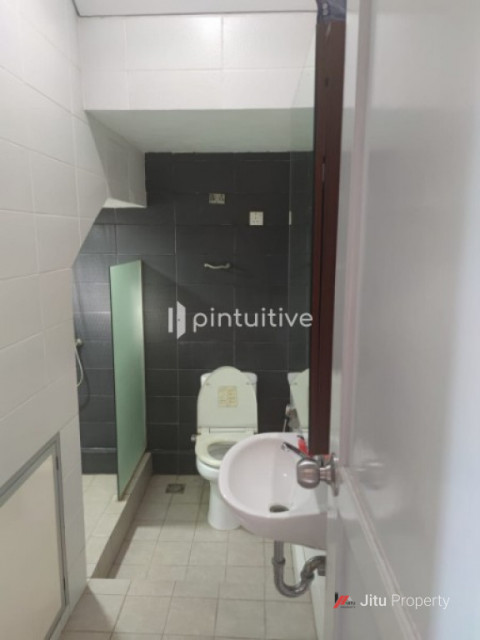 Rumah Metro Marina 2 Lantai Hoek Pademangan, Jakarta Utara