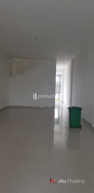 Ruko Citra Garden 8 Siap Huni 3 lantai Murah Kalideres, Jakarta Barat