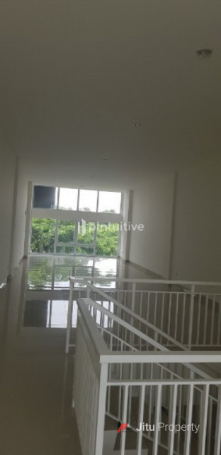Ruko Citra Garden 8 Siap Huni 3 lantai Murah Kalideres, Jakarta Barat