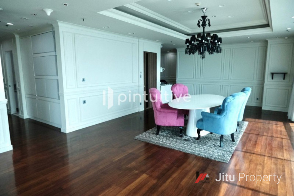 Dijual Apartemen Mewah Regatta, Private Lift, Home theater