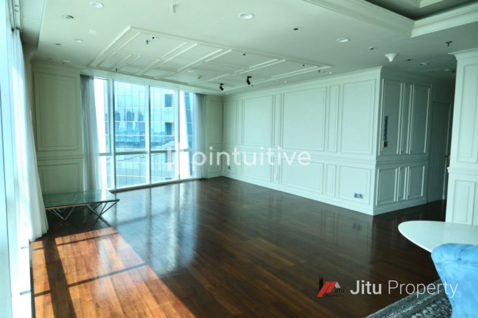 Dijual Apartemen Mewah Regatta, Private Lift, Home theater