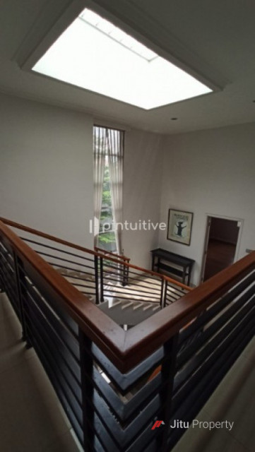 Town House Lotus Palace Pantai Indah Kapuk, Uk 8.6x27