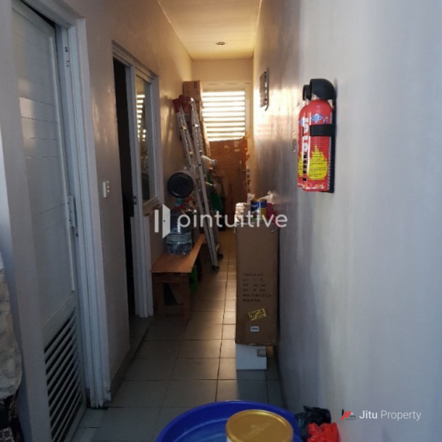 Dijual Rumah Marina Cove Hoek 3 Lantai 16x17 Pinggir Jalan