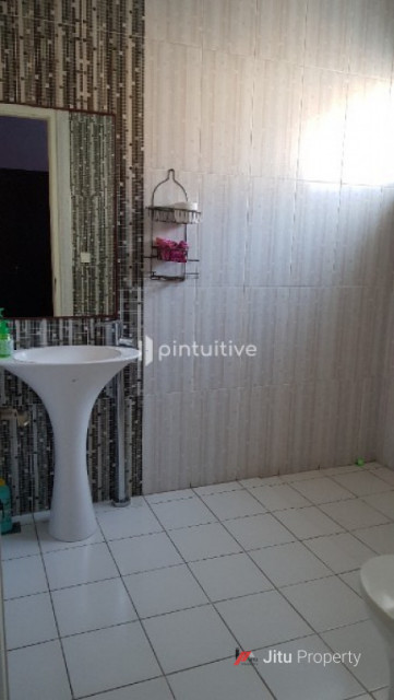 Dijual Rumah Marina Cove Hoek 3 Lantai 16x17 Pinggir Jalan