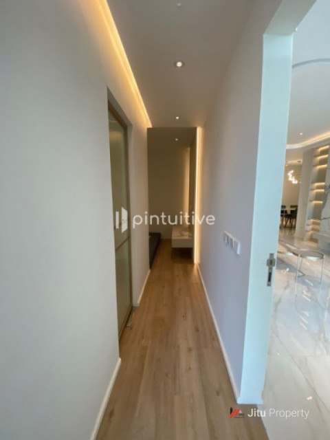 Dijual Apartemen Cbd Pluit, Brand New, Semi Furnish, 2br